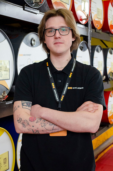 Александр Харитонов